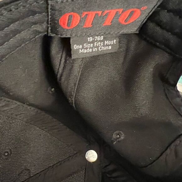 Otto Willie Nelson and Family adjustable hat. - Picture 5 of 5